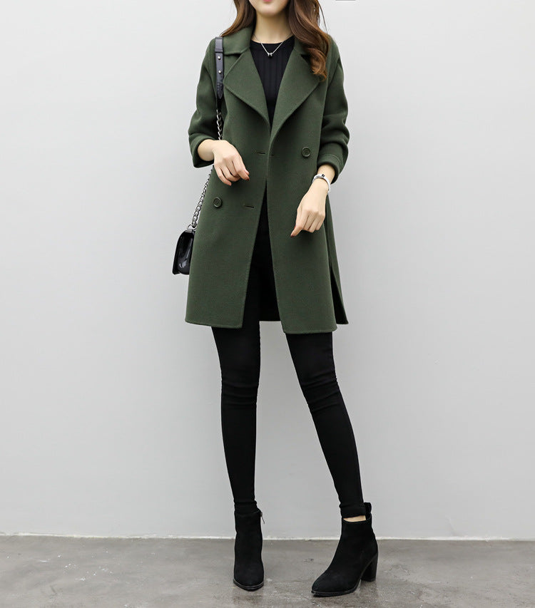 Double-breasted woolen coat